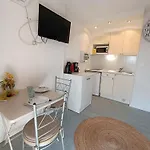Lägenhet Les Flamants Roses By Interhome