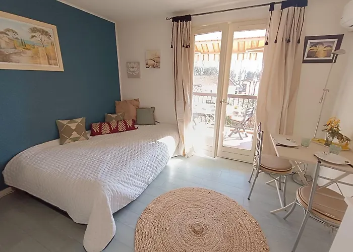 شقة Les Flamants Roses By Interhome Fréjus