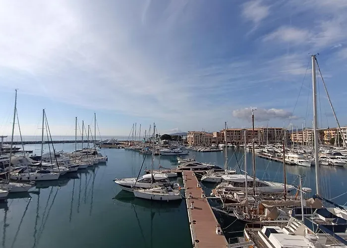 Les Flamants Roses By Interhome Frejus
